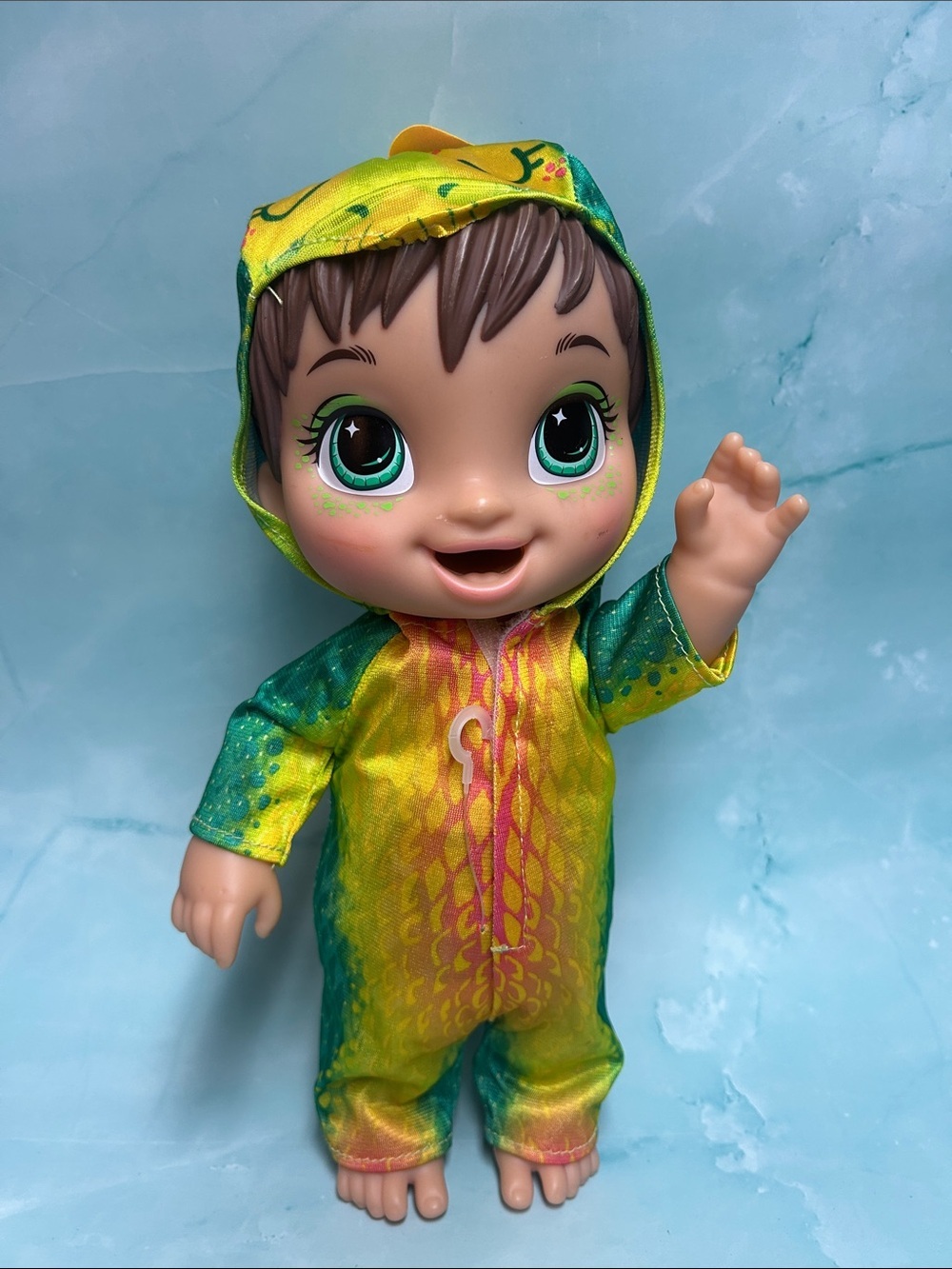 Hasbro Baby Alive Dino Cuties Doll Stegosaurus Dinosaur Big Green Eyes Boy Doll